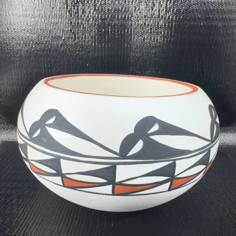 M L Laguna Hand Made Pottery Native American Artist Signed Planter Dish Bowl VTG